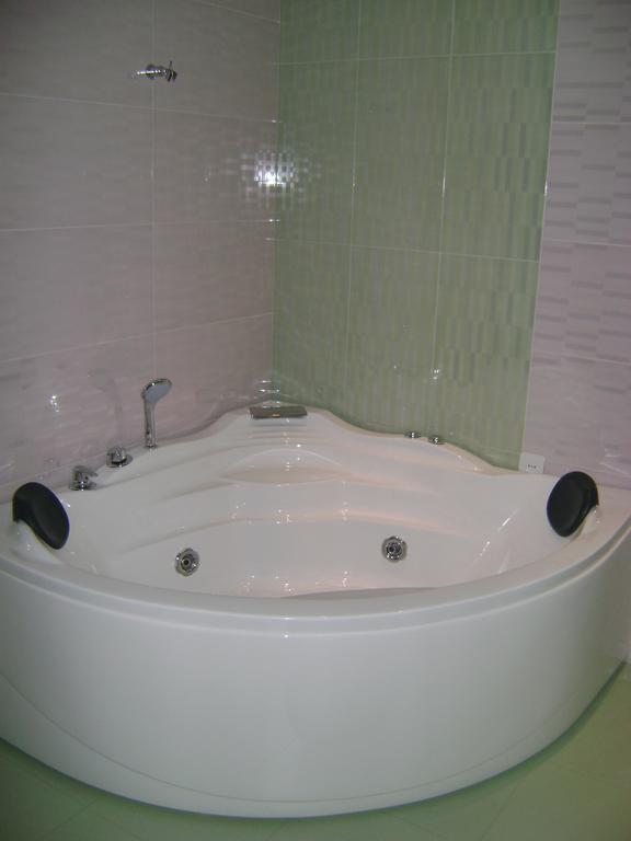 Sochi Plaza Hotel Yerevan Room photo