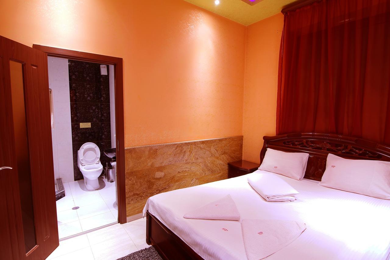 Sochi Plaza Hotel Yerevan Exterior photo